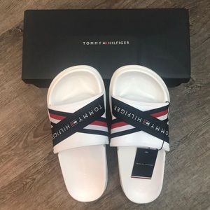 Tommy Hilfiger splash 4D men’s pool slides size 43